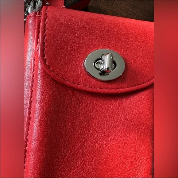 Coach Rare Vintage Campbell Red‎ Leather Universal Turn-Lock F50070 - Picture 11 of 15